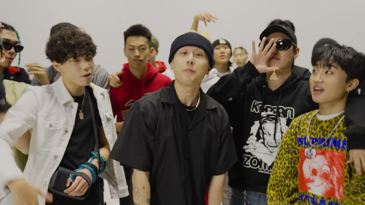 Phiên bản MV "DNA Remix" của Rapper nổi tiếng Jay Park nhận được nhiều hưởng ứng tích cực