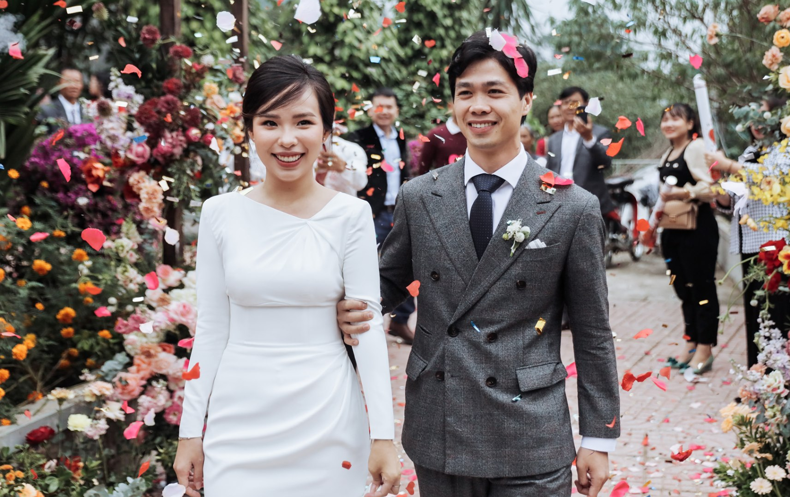 Công Phượng và Viên Minh trong đám cưới