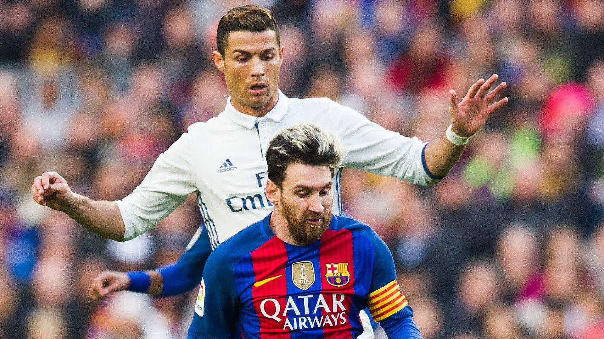 Messi vượt mặt Ronaldo trên mạng xã hội